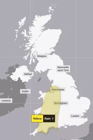 英国两个主要地区发布了黄色天气预警，暴雨